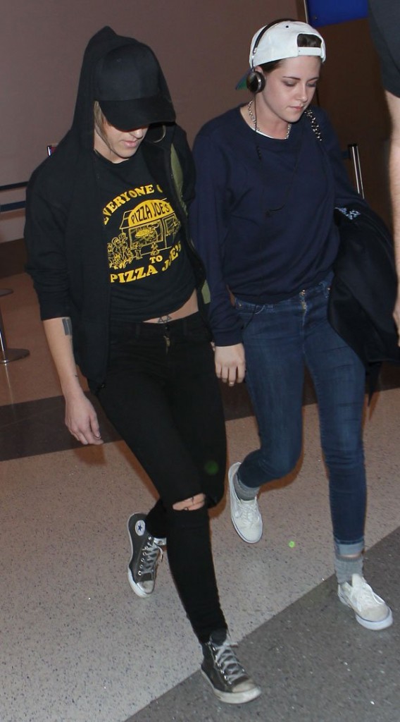 kristen-stewart-alicia-cargile-06