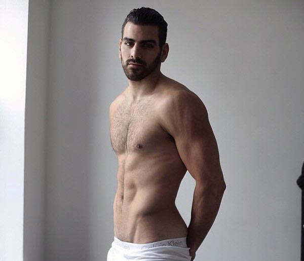 Nyle-DiMarco-2