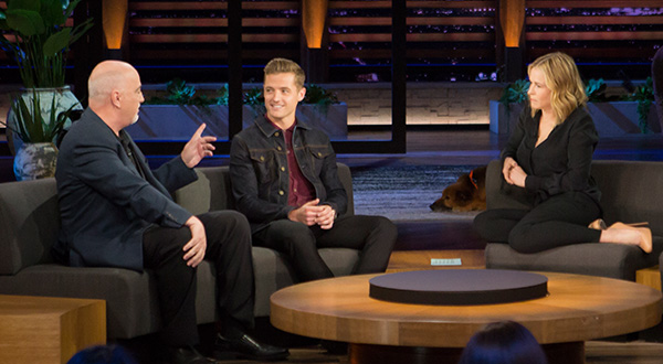 Chelsea interviews gay soccer player Robbie Rogers, LA Galaxy player