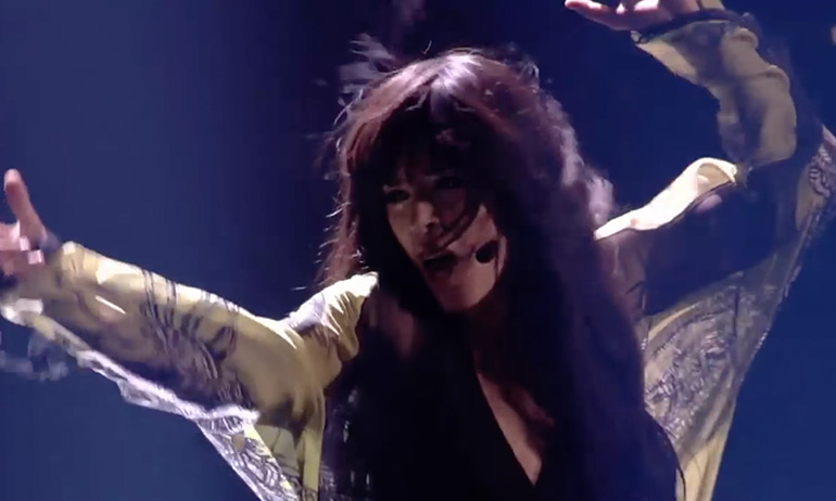 Loreen dancing in a chiffon jacket which is one of the costume ideas for GCN's Eurovision Douze Points Party 