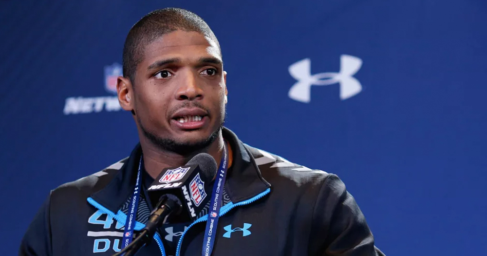 Watch: Michael Sam Becomes First Openly Gay NFL Player