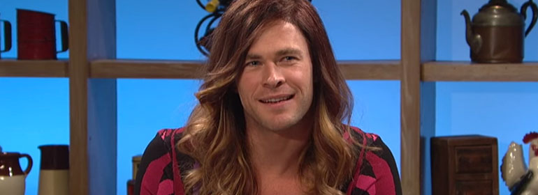 Chris Hemsworth in a wig and dress in an SNL sketch