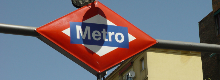 Madrid_Metro_Sign