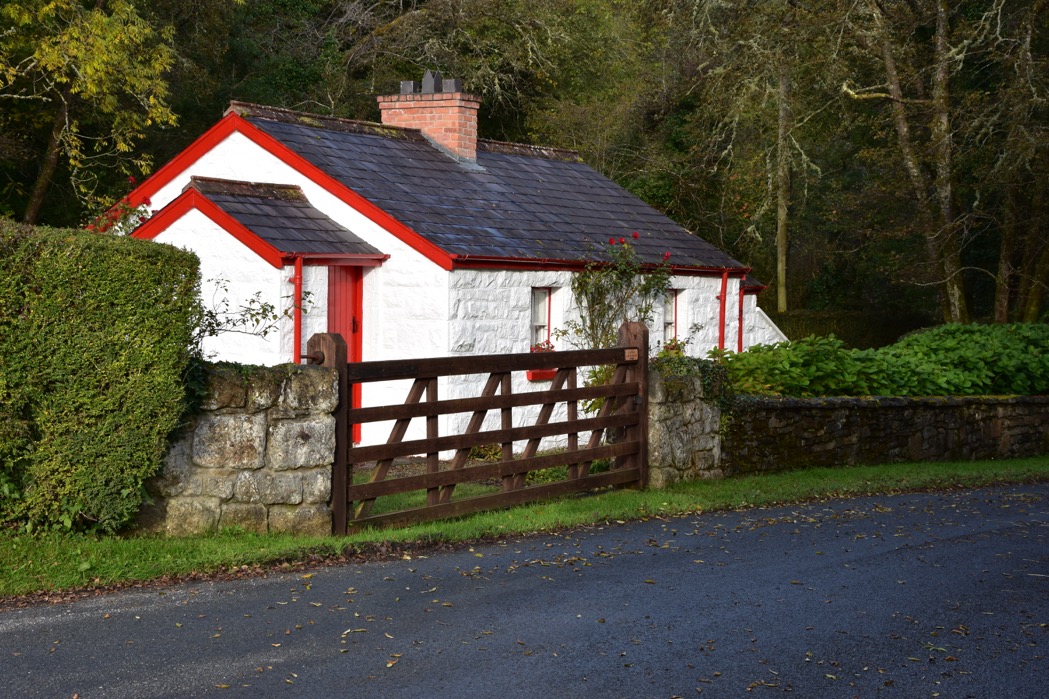 A white cottage which is one of the Irish Landmark Trust venues - the same Irish Landmark Trust who has a Valentine's Giveaway
