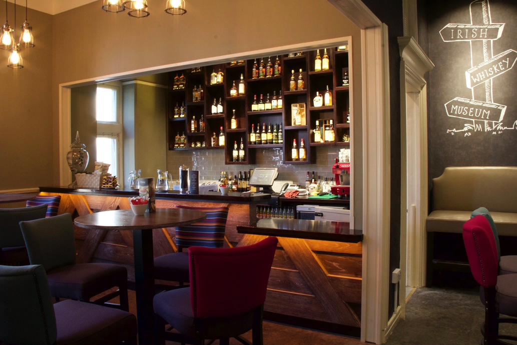 A bar with whiskey at the Irish Whiskey Museum