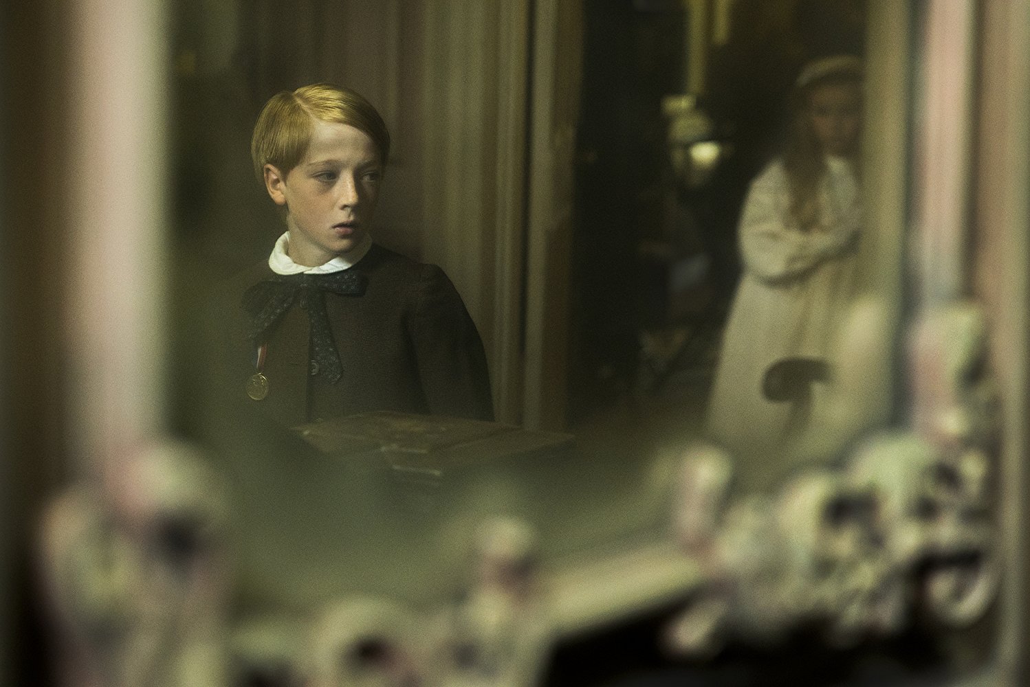 Oliver Zetterström in The Little Stranger (2018)