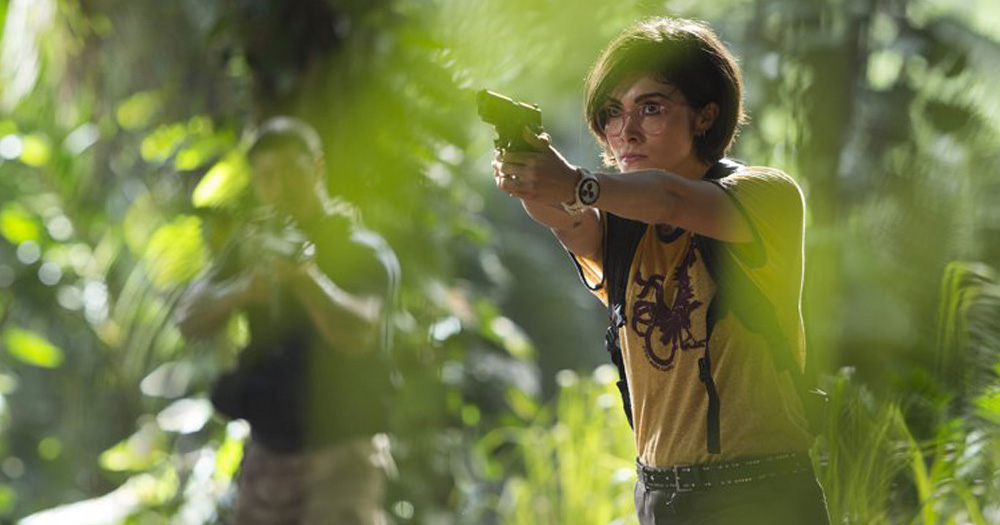 Jurassic World Cuts Lesbian Scene