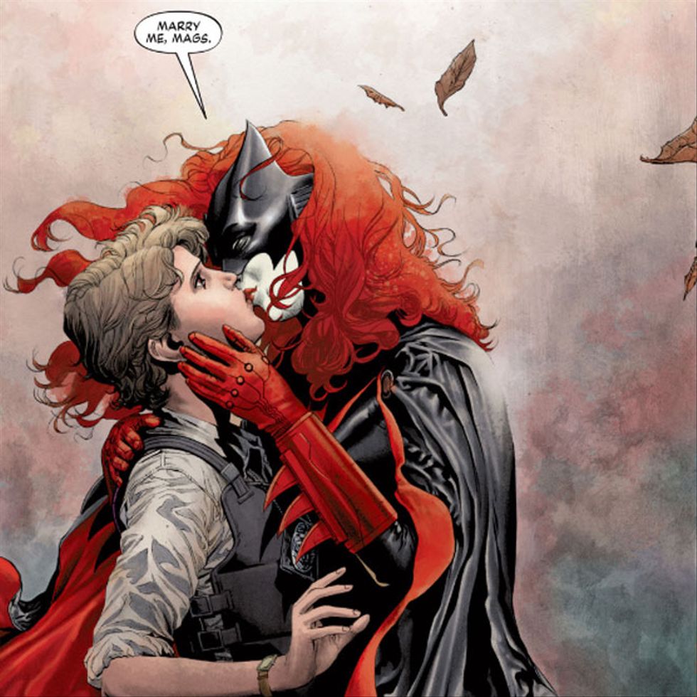 Batman gets engaged to Maggie Sawyer