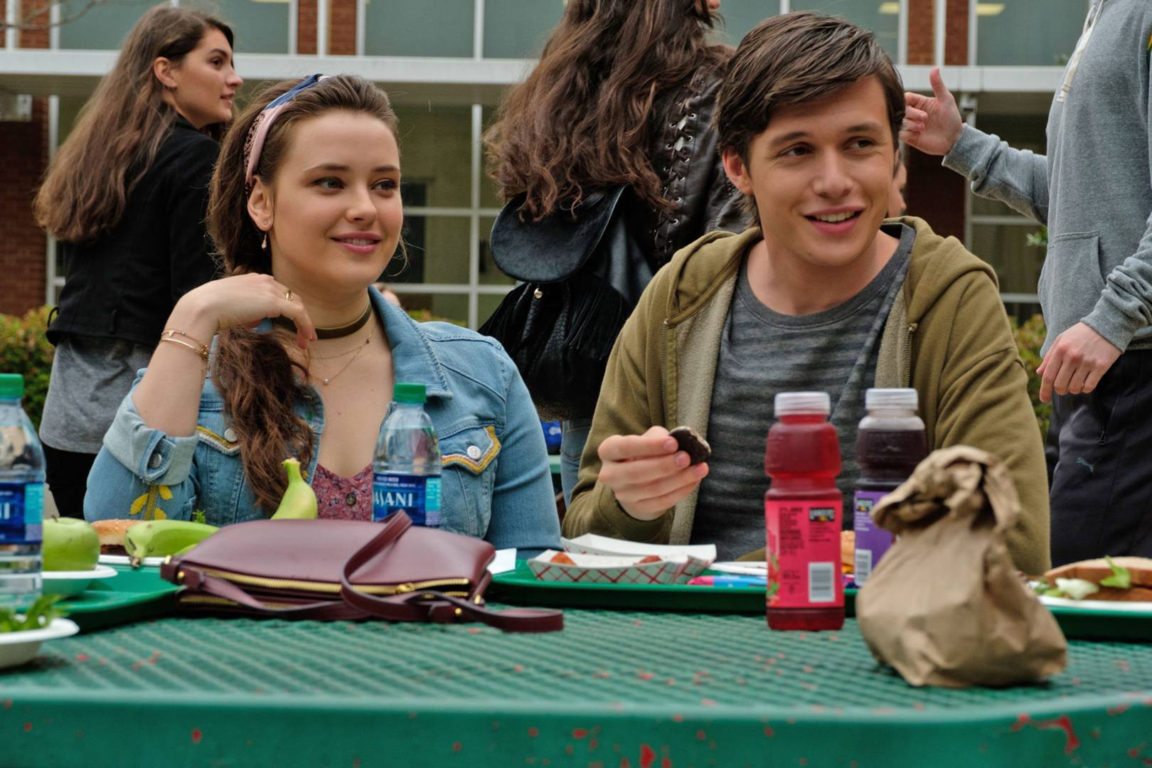 Love Simon still of Simon and Leah having lunch