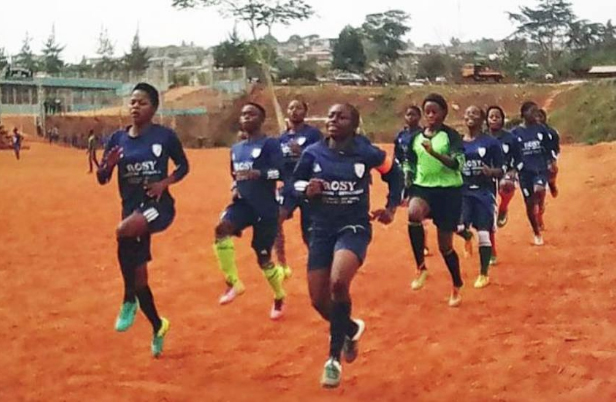 Stenie training with her teammates