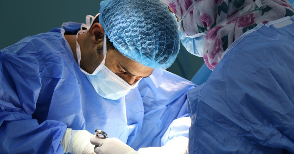 Doctors perform the first organ transplant from a living HIV Positive donor