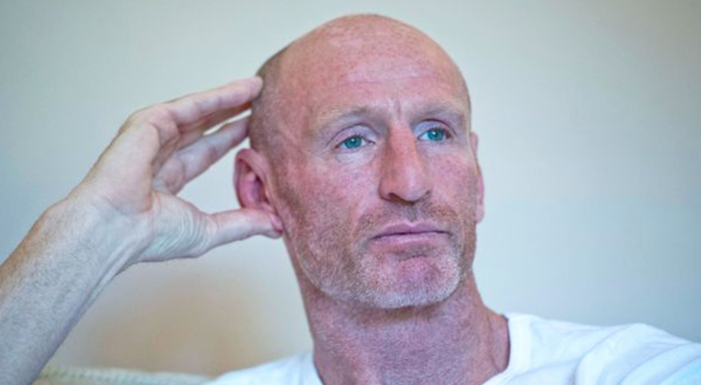 Gareth Thomas' parents about his HIV status before he had the opportunity