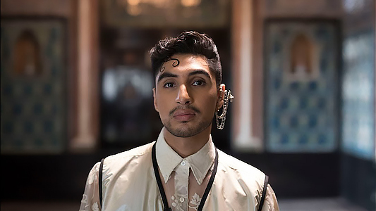 British-Indian-Pakistani pop singer Leo Kalyan
