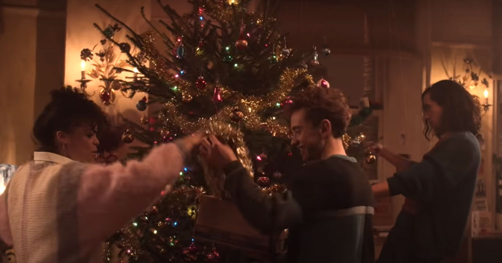 viral comment prompted It's a Sin - Image of a still from It's A Sin; Main characters decorating a Christmas tree