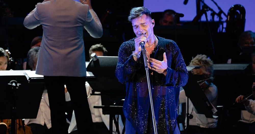 Ricky Martin singing on stage.