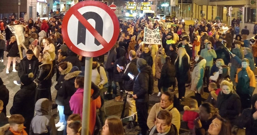 protests-dublin-refugee