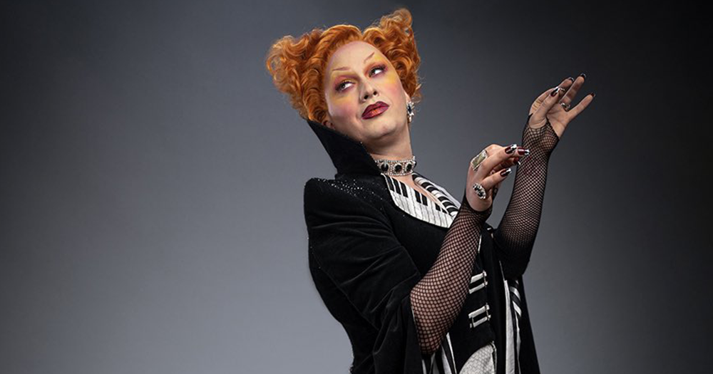 Jinkx Monsoon in costume for Doctor Who.