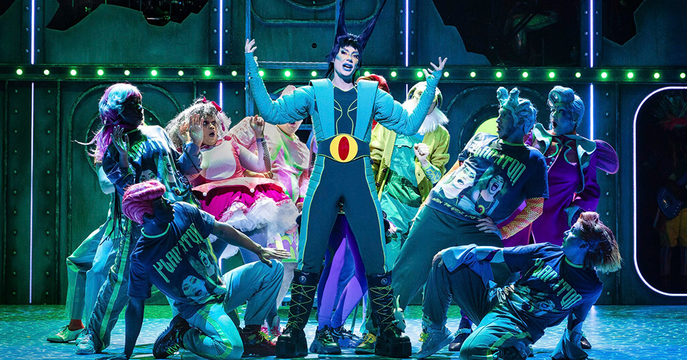 Divina De Campo on stage in The Spongebob Musical.