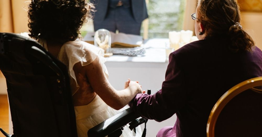 This article is about disabled couples still not having marriage equality in Ireland. In the photo, a disabled couple during their wedding.