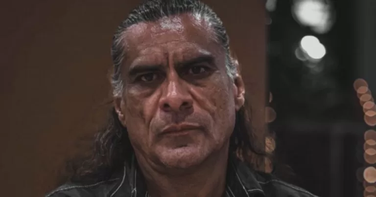 A progile photo of Jonathan Joss.